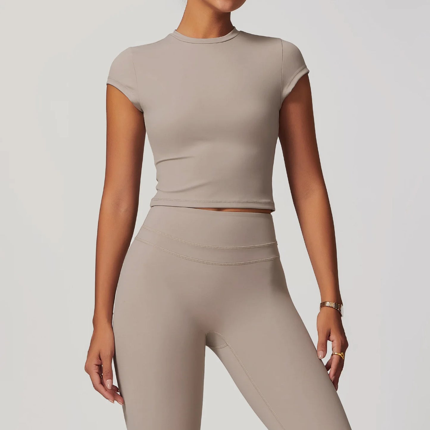 Hearuisavy Casual T-shirt Female Fitness Gym Top Yoga Clothing Sports Short-Sleeved Shirt Women Quick-Dry Workout Shirt Women