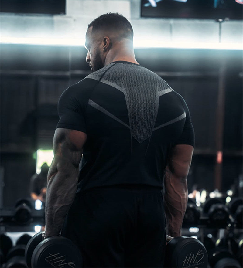 YOUNGLA's new American style running, sports and casual short-sleeved T-shirt for training and fitness, quick-drying, elastic an