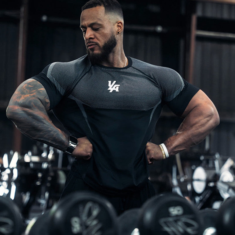 YOUNGLA's new American style running, sports and casual short-sleeved T-shirt for training and fitness, quick-drying, elastic an
