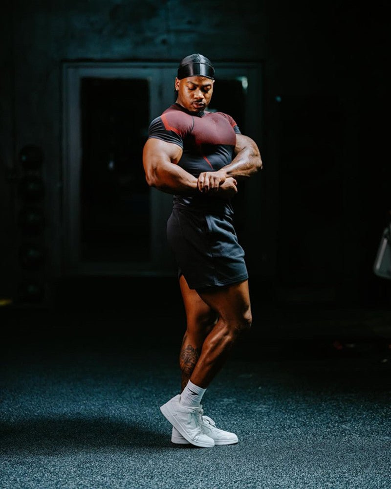 YOUNGLA's new American style running, sports and casual short-sleeved T-shirt for training and fitness, quick-drying, elastic an