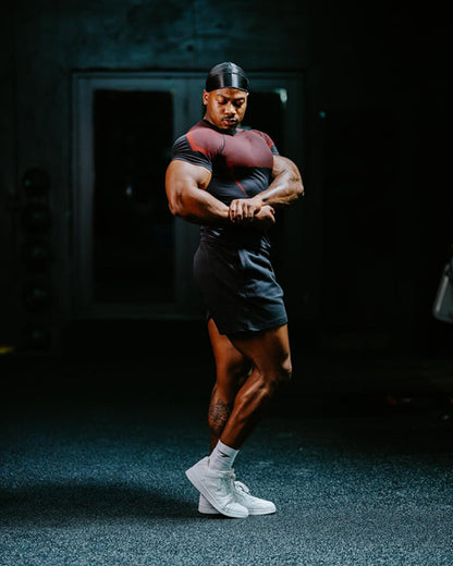 YOUNGLA's new American style running, sports and casual short-sleeved T-shirt for training and fitness, quick-drying, elastic an