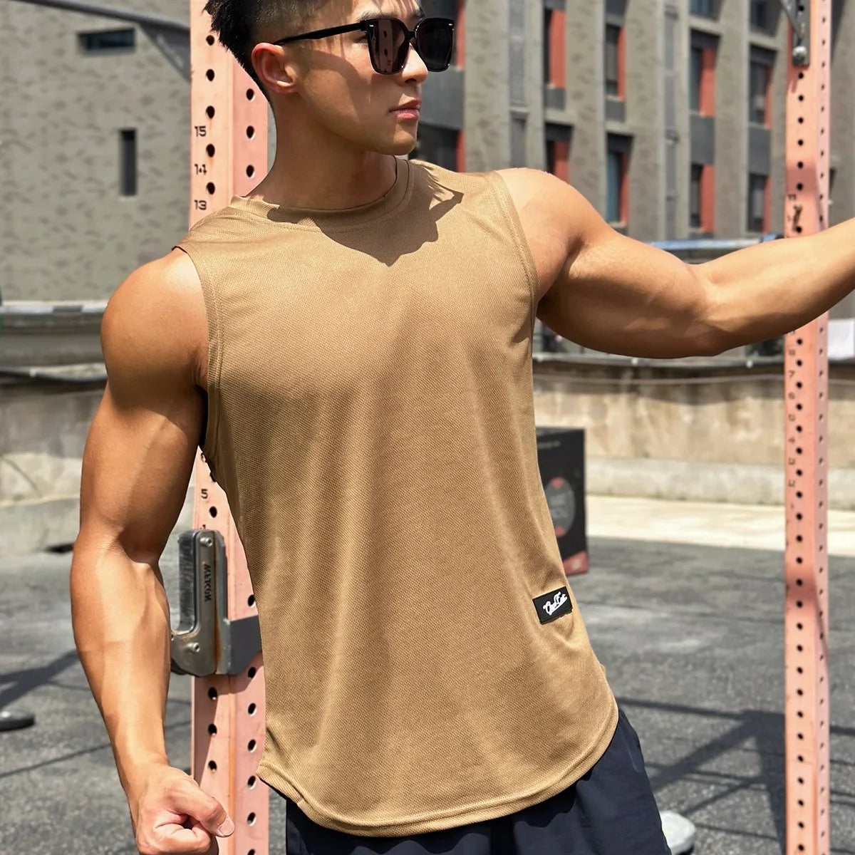 2025 Summer New Trend Men tank top Pullover Round Neck Mesh Bottom Shirt Sports Fitness Top Sleeveless Vest Quick Dry undershirt