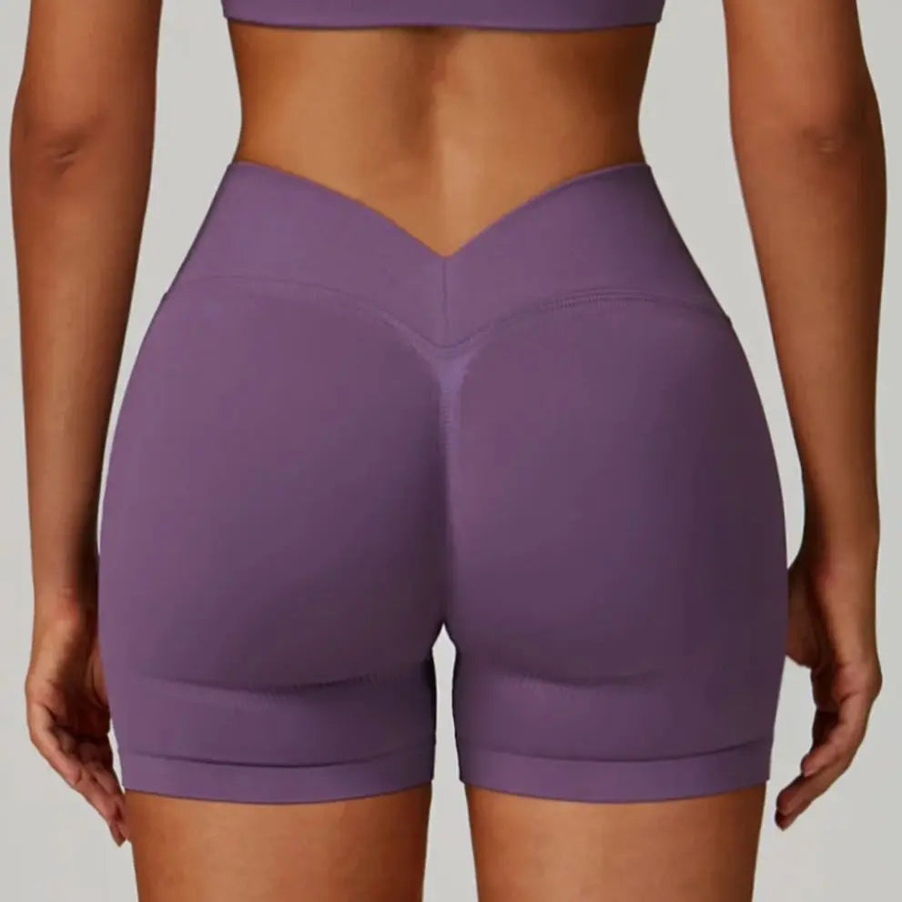 Seamless Yoga V-Back shorts High waisted hip lifting yoga shorts women's nylon tight fitting shorts training sports fitness pant