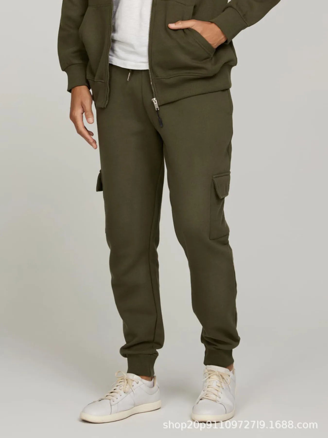 Men's Casual Fitness Long Pants Fleece Lined Cuffed Running Trousers Multi Pocket Workwear Sports Pants Low Waist Slim Fit