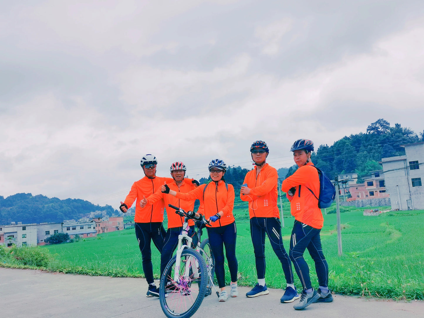 WOSAWE Cycling Jacket Men Windproof breathable Mesh Ciclismo Mountain Bike MTB Running Riding Bicycle short sleeves Jacket