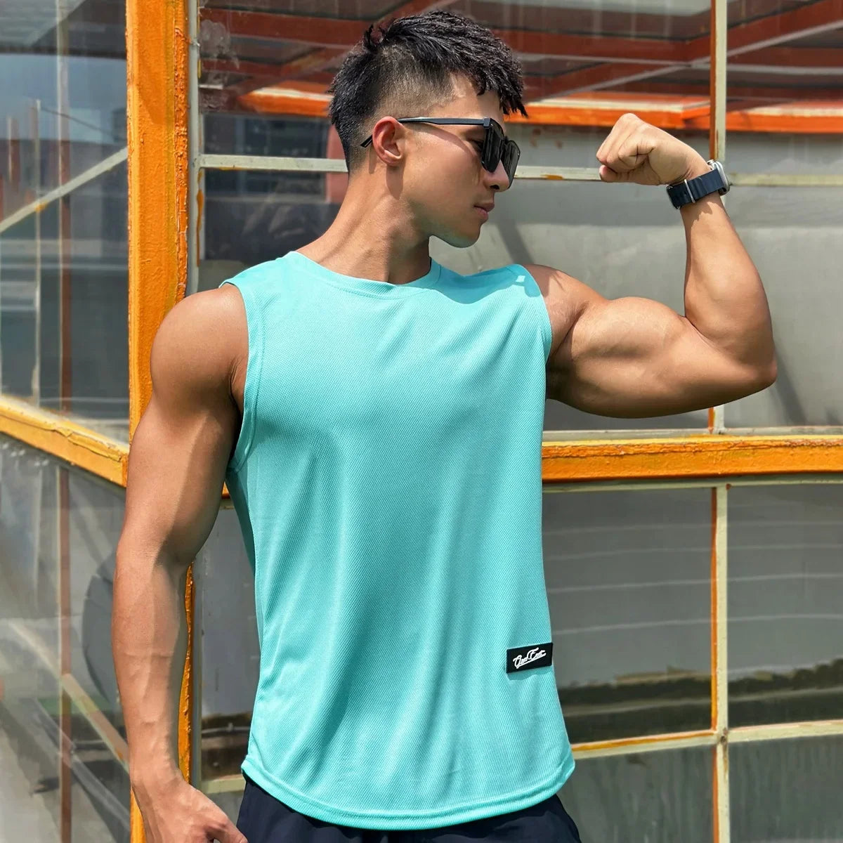 2025 Summer New Trend Men tank top Pullover Round Neck Mesh Bottom Shirt Sports Fitness Top Sleeveless Vest Quick Dry undershirt